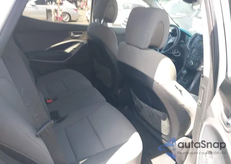 2015 Hyundai Santa Fe Sport 2.4L z USA, uszkodzony, nr VIN 5XYZT3LB3FG302107